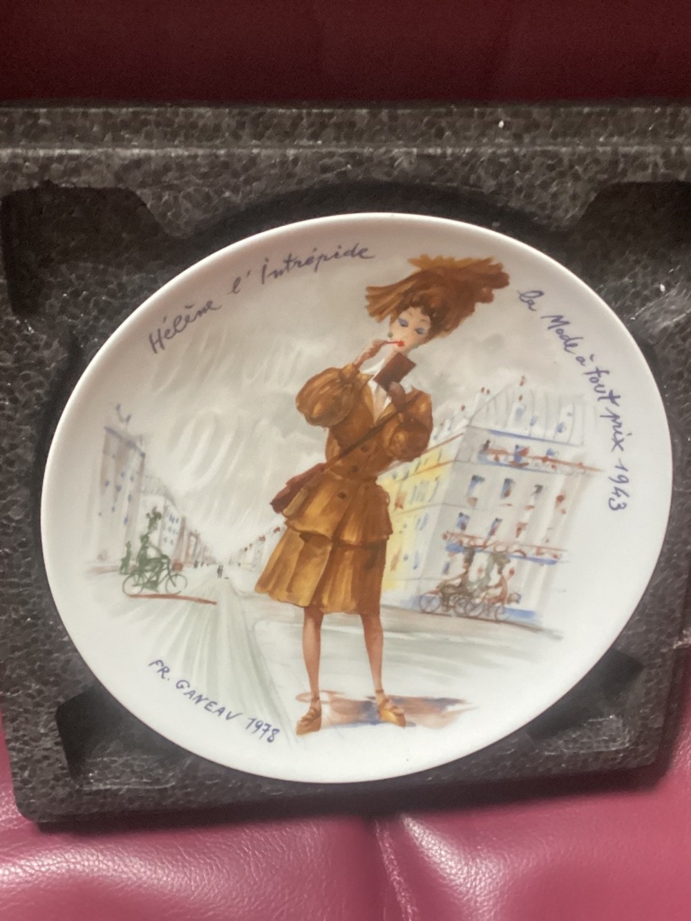 NIB Henri d’Arceau Limoges Women of the Century Plate Hélène 1943